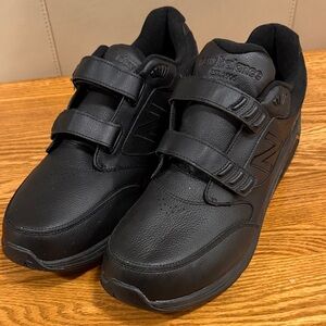 New Balance Leather Walking Shoes 928v2 - 14M